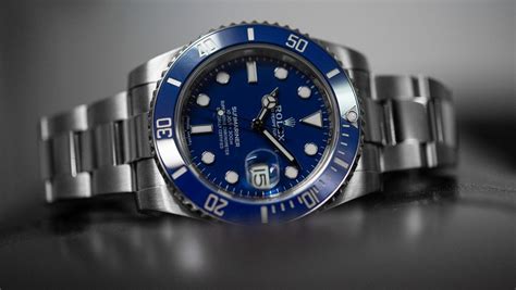 rolex submariner mit blauem zifferblatt|Rolex Submariner watch.